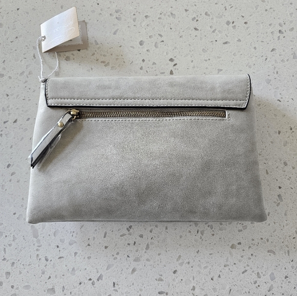 New Gray Vegan Leather Francesca's Crossbody Bag - Picture 5 of 8